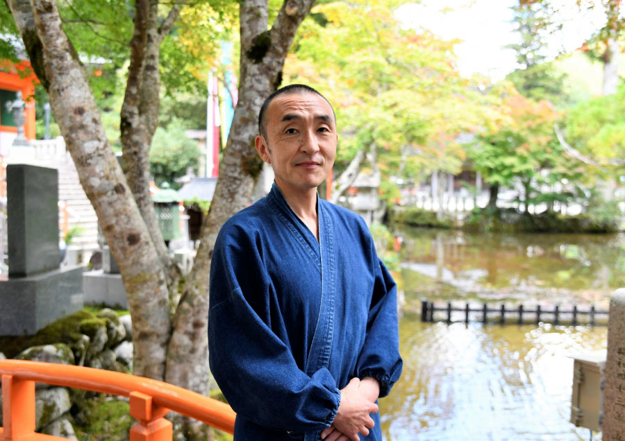 岡田悦雄